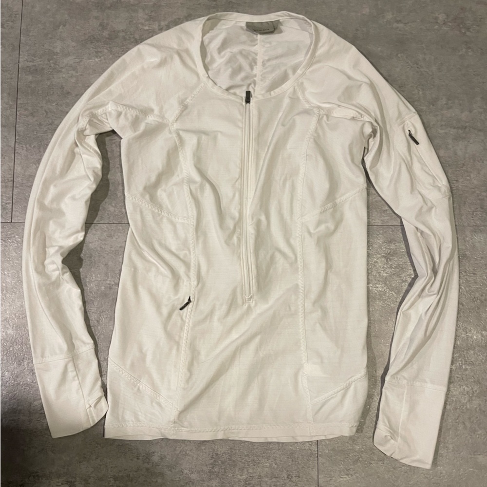 Athleta long sleeve